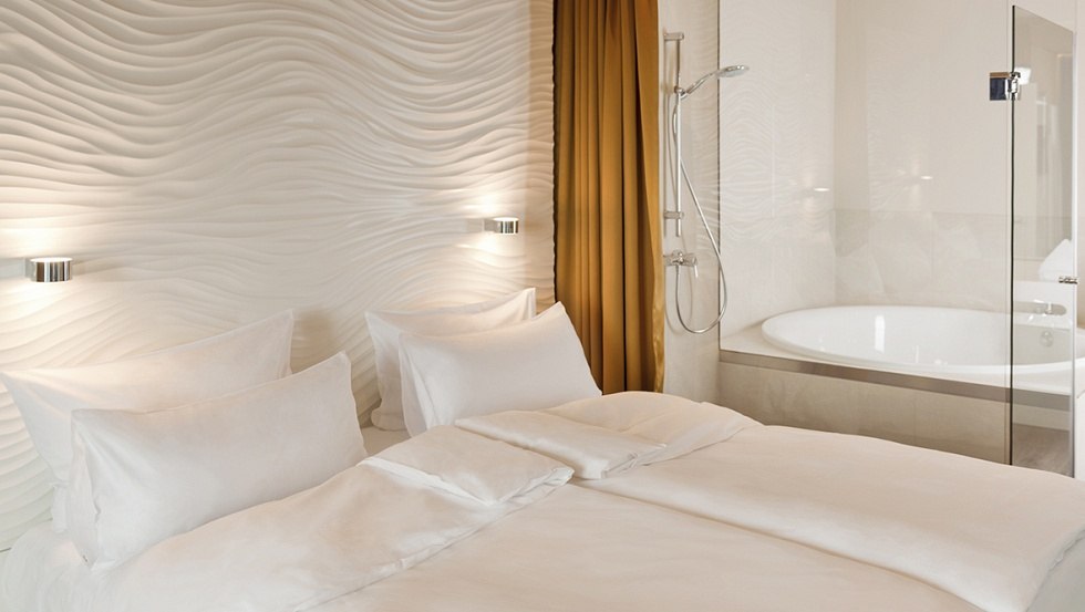 Panorama Suite in het a-ja Warnemünde. Het resort. // © a-ja Resort Warnemünde Panorama Suite in het a-ja Warnemünde. Het resort. // © a-ja Resort Warnemünde