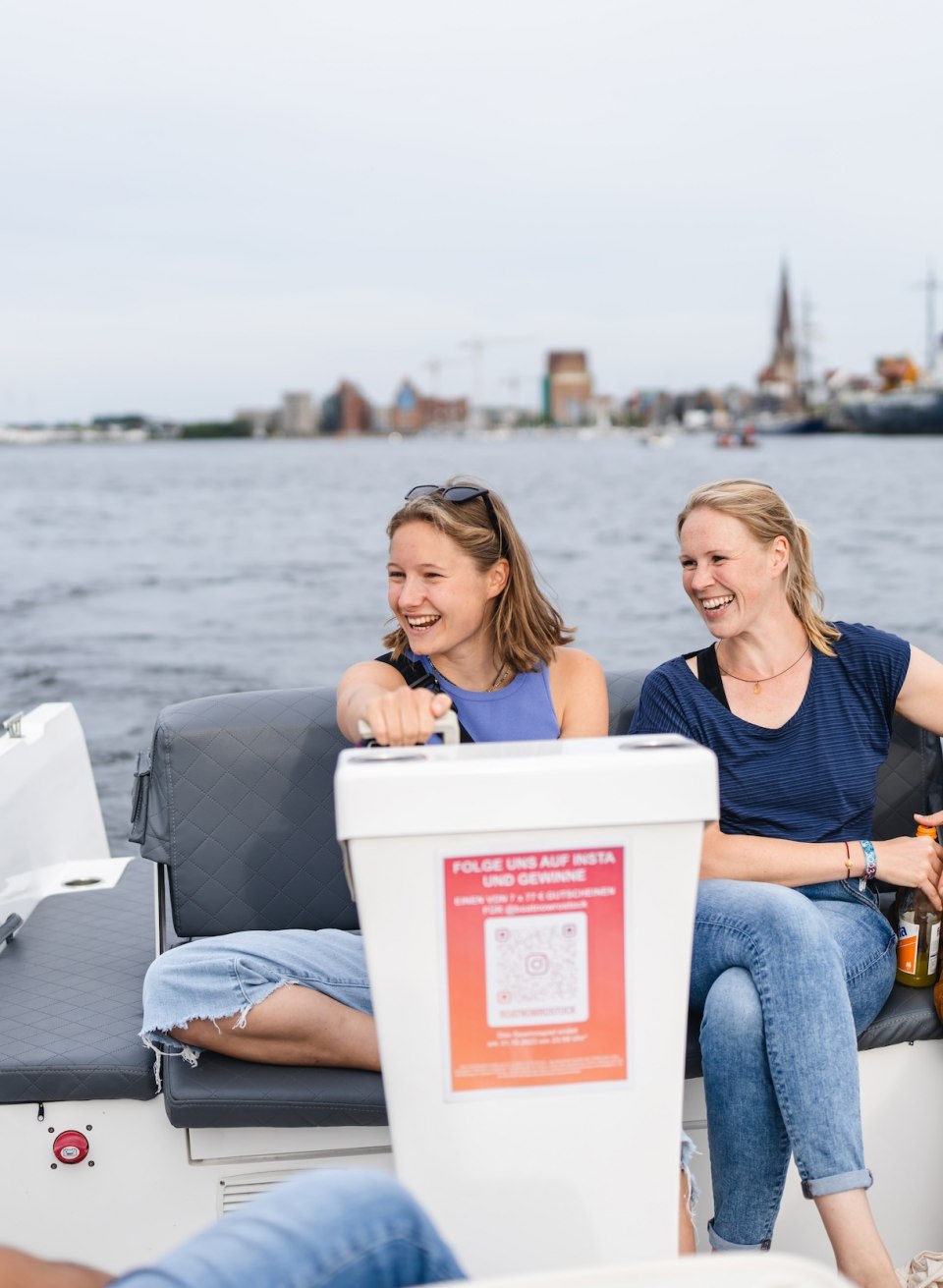 De elektrische boten van BoatNow varen met een maximumsnelheid van zes kilometer per uur, zodat je genoeg tijd hebt om van het prachtige uitzicht te genieten. Je hebt geen vaarbewijs nodig., © TMV/Gross