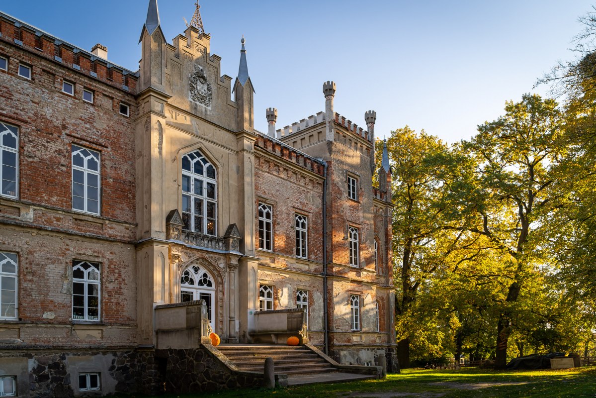 Vogelsang Manor House during the "Schlösserherbst" Festival // © A. Rudolph Vogelsang Manor House during the "Schlösserherbst" Festival // © A. Rudolph
