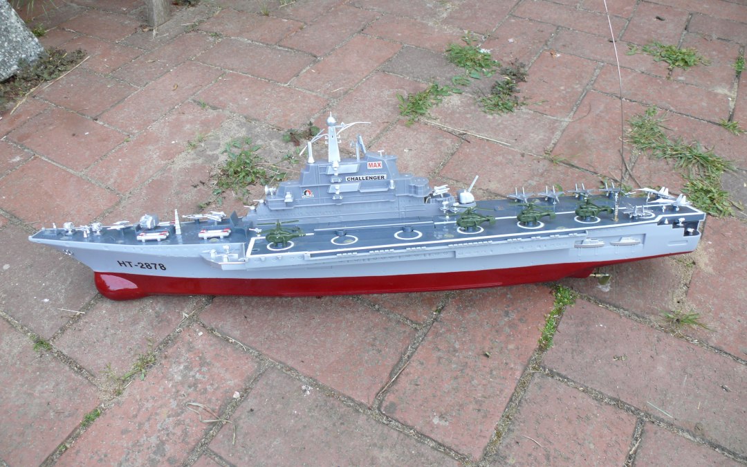 Modern vliegdekschip, © Peter Ramsch