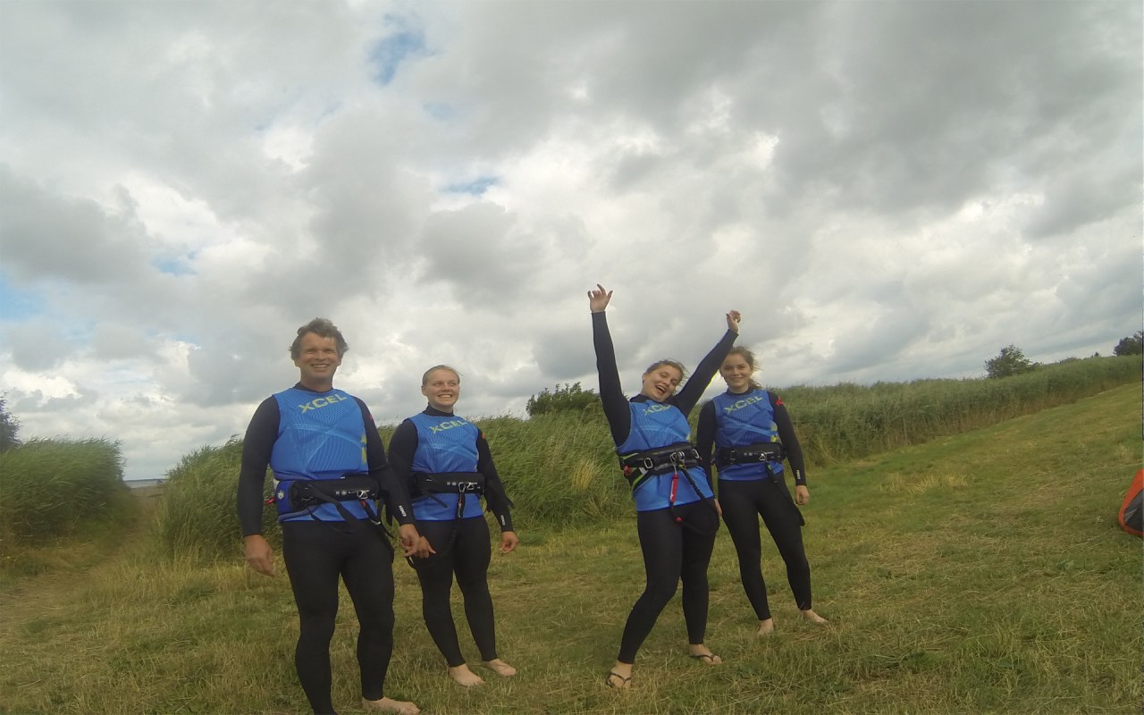 Learn kitesurfing in small groups // © kiteverein.de Learn kitesurfing in small groups // © kiteverein.de