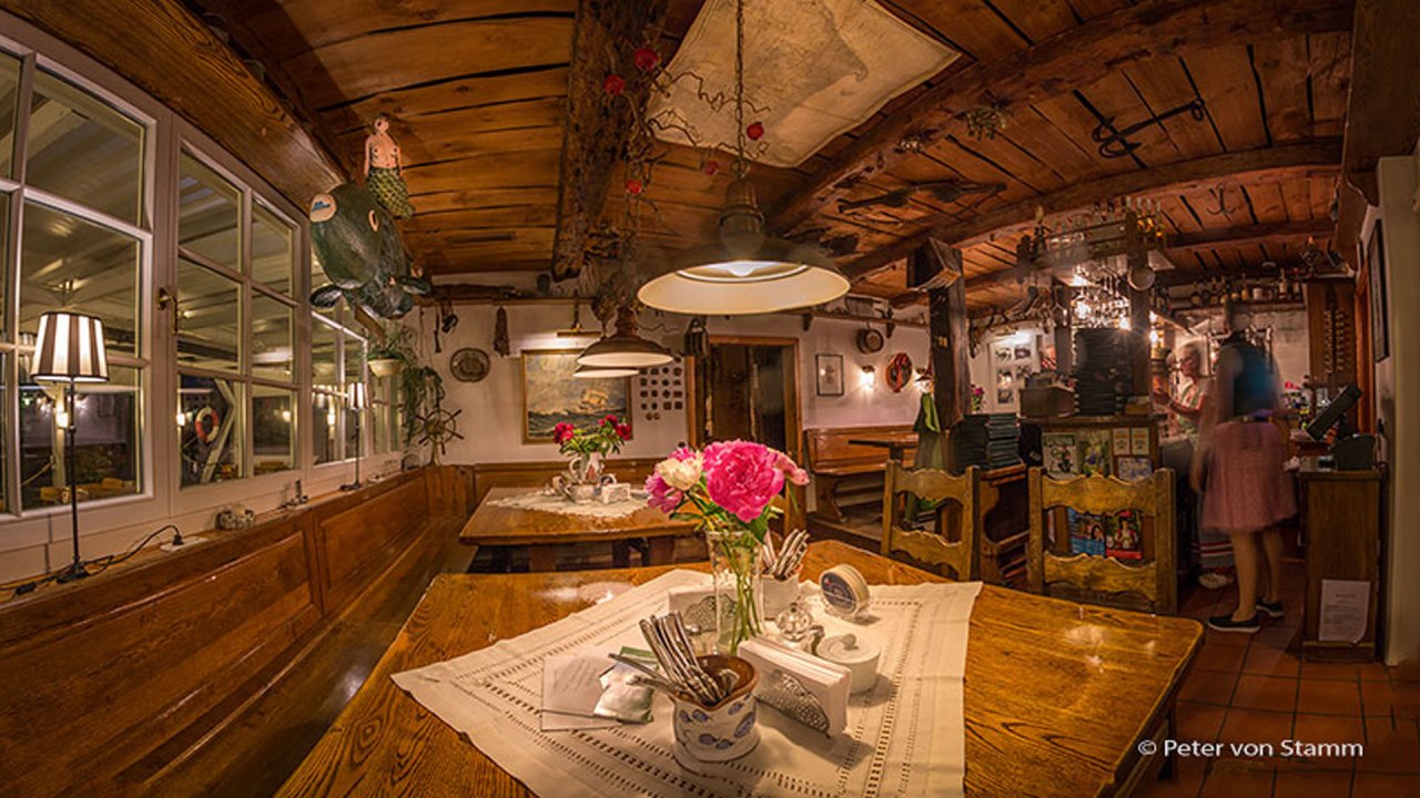 Widok wnętrza wędzarni Ahrenshoop, © Peter von Stamm Widok wnętrza wędzarni Ahrenshoop, © Peter von Stamm