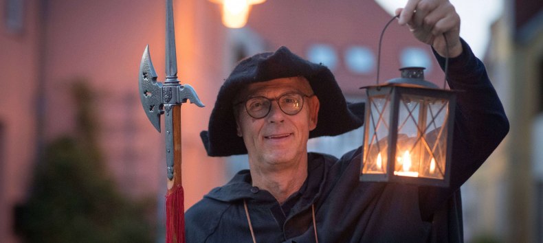 Wycieczka z nocnym str&oacute;żem przez G&uuml;strow, &copy; Daniel Stohl