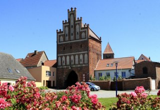 Stadsgezicht met poort, © Sabrina Wittkopf-Schade