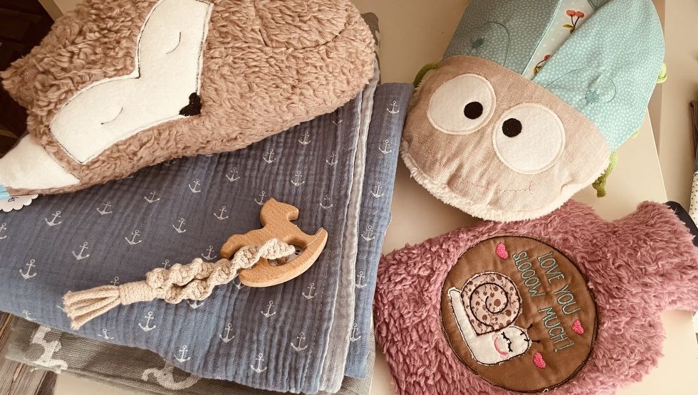 Sewn and embroidered items, &copy; Kreativ & Handgemacht