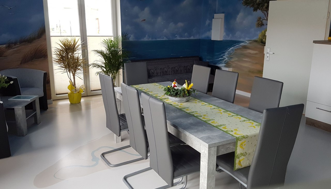 Ontspannende vakantie-uurtjes in de moderne gemeenschappelijke ruimte, © Familie Lasner