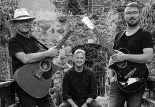 © MRT-Combo 2.jpg © MRT-Combo 2.jpg