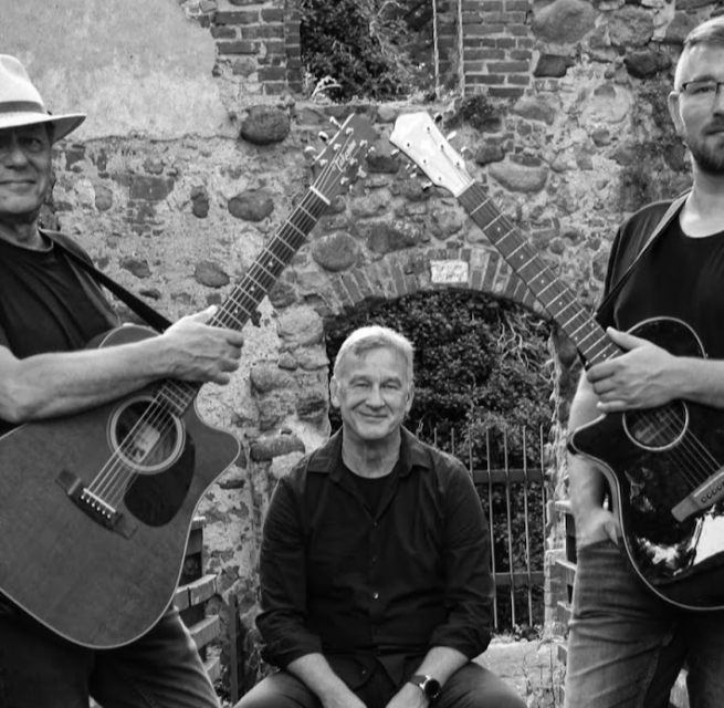 &copy; MRT-Combo 2.jpg