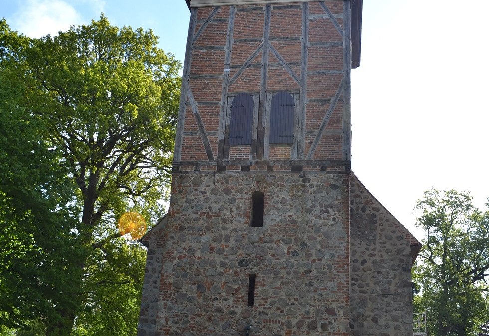 De kerktoren - zo loop je naar de kerk., © Lutz Werner