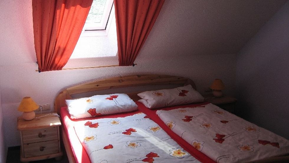 Slaapkamer op de bovenverdieping in Ostseepension Rerik, © Ostseepension Rerik