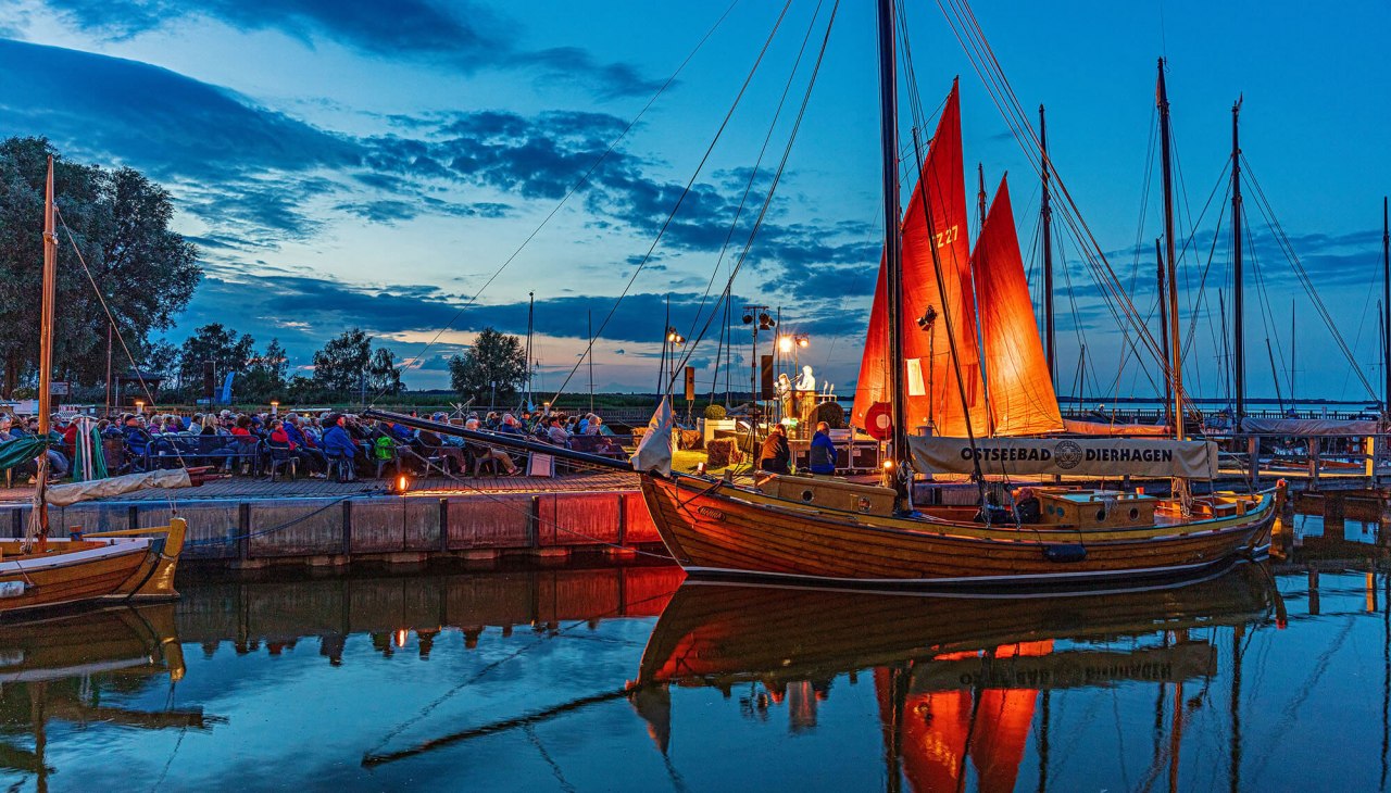 © Naturklänge Ostseebad Dierhagen.jpg © Naturklänge Ostseebad Dierhagen.jpg