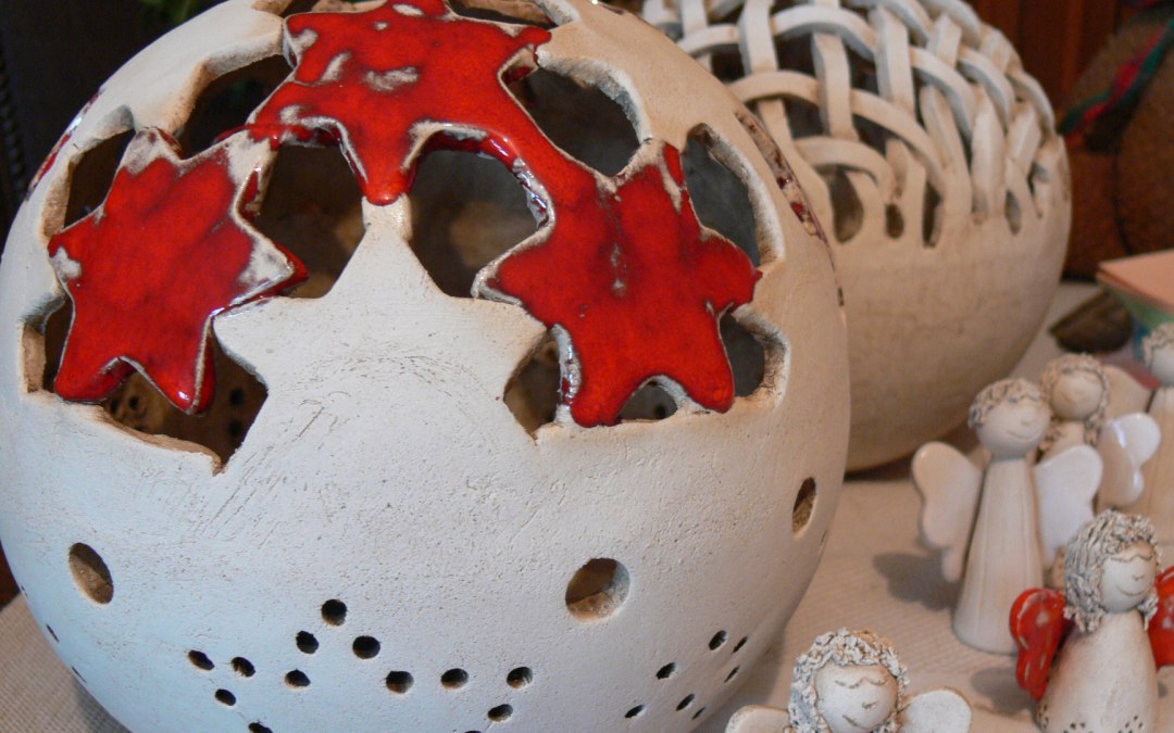 Ceramic light balls, © Rosentau-Keramik/Rehfeld