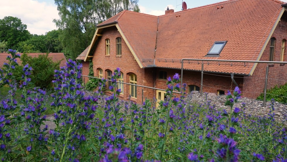 Seminargebouw in het jongerenontmoetingscentrum Golm, © Jugendbegegnungsstätte Golm