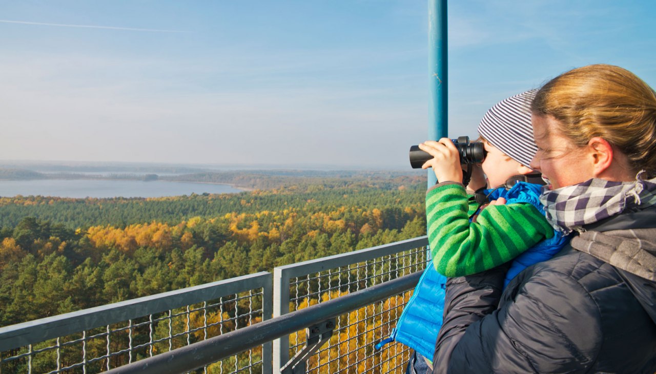 Panoramisch uitzicht vanaf de Käflingsbergtum over het nationale park, © Christin Drühl Panoramisch uitzicht vanaf de Käflingsbergtum over het nationale park, © Christin Drühl