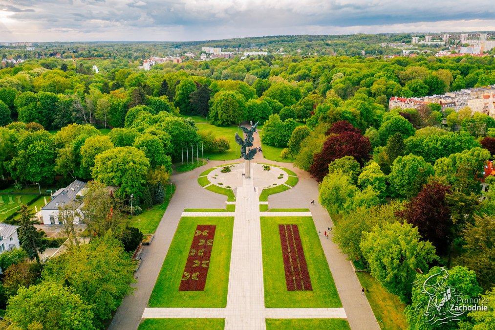 Green area „Jasne Błonia im. Jana Pawła II”, © Pomorze Zachodnie Green area „Jasne Błonia im. Jana Pawła II”, © Pomorze Zachodnie