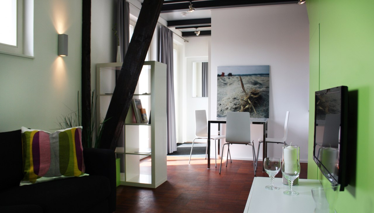 Apartament 2-osobowy "Die Verträumte "Mieszkanie w galerii | 40 m² | salon z kuchnią | 1 sypialnia | prysznic | taras, © Haus Düne31 Apartament 2-osobowy "Die Verträumte "Mieszkanie w galerii | 40 m² | salon z kuchnią | 1 sypialnia | prysznic | taras, © Haus Düne31