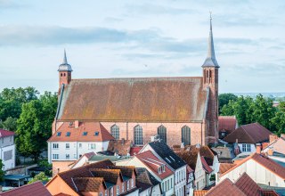 &copy; Bernsteinstadt Ribnitz-Damgarten