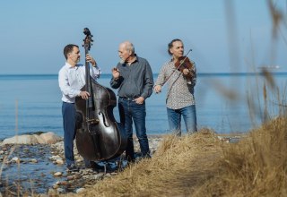 &copy; K&uuml;nstler