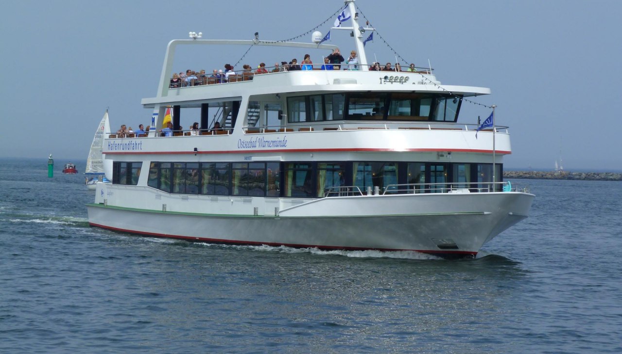 MS Kurort bałtycki Warnemünde, © Fahrgastschifffahrt Käpp'n Brass