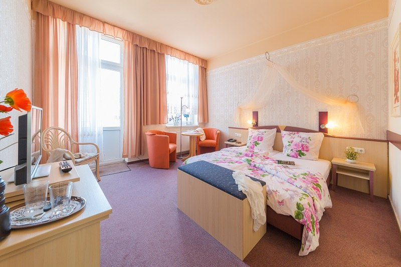 Pokój z balkonem w obiekcie Pension Katy/Haus Troja, © Pension Katy/Haus Troja