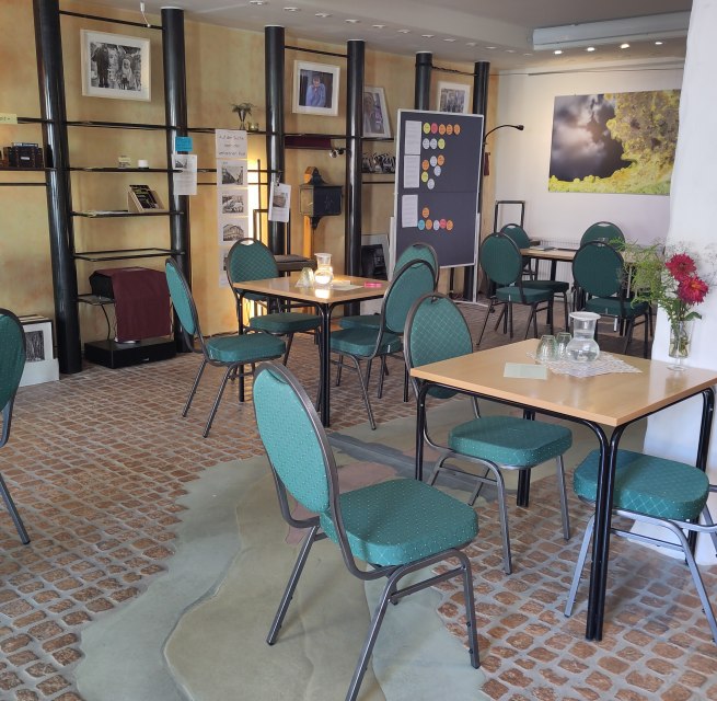 &copy; WerkHausWaren e.V.