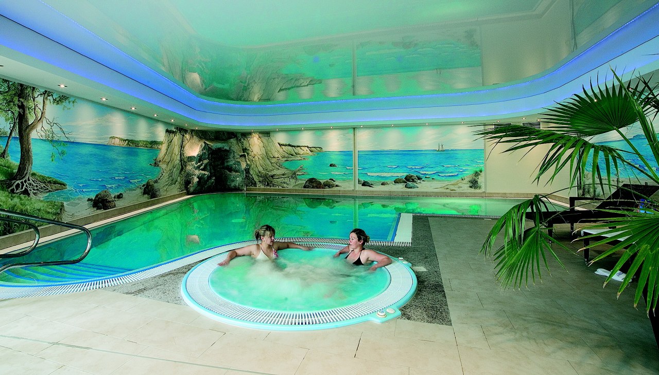 Basen, © Waldhotel Göhren GmbH Basen, © Waldhotel Göhren GmbH