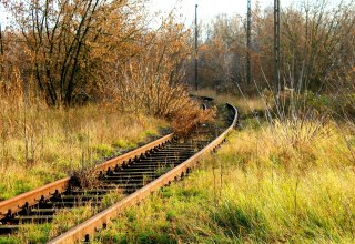 © rail-3840175_1920.jpg © rail-3840175_1920.jpg