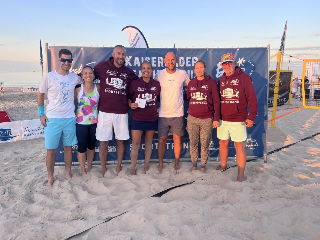 Awards Ceremony for the 2025 Kaiserb&auml;der Beach Tennis Tour // &copy; Beach Tennis 4u GmbH