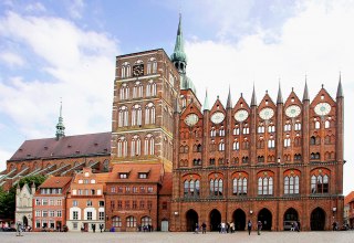 &copy; Siegfried Mayska