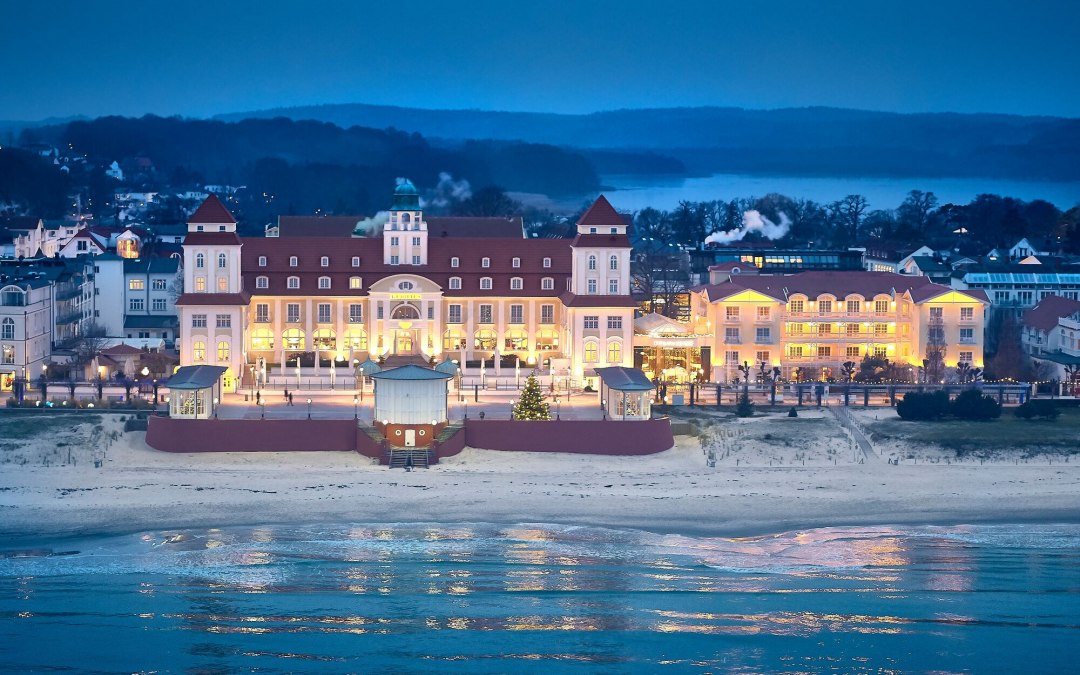 Winterdorp in de biertuin van de Tegernsee, © Pocha/Burwitz