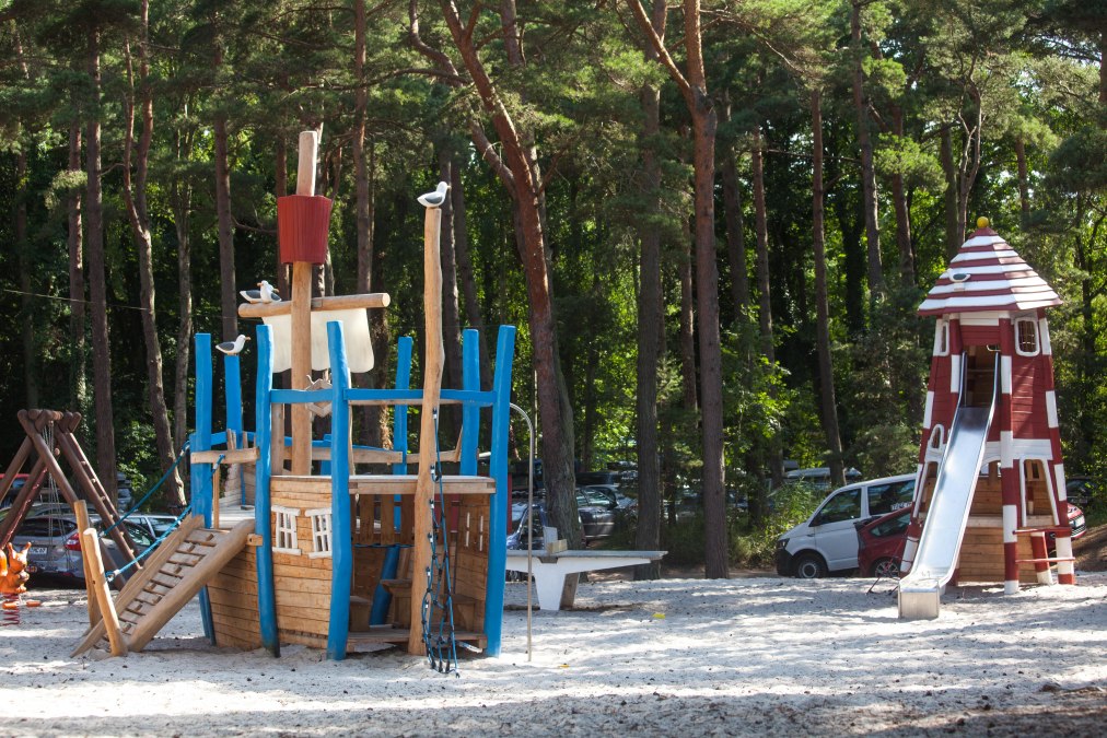 Plac zabaw, &copy; Tina Pei&szlig;ker