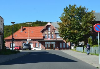 Bahnhofsgeb&auml;ude in Sassnitz // &copy; Tourismuszentrale R&uuml;gen