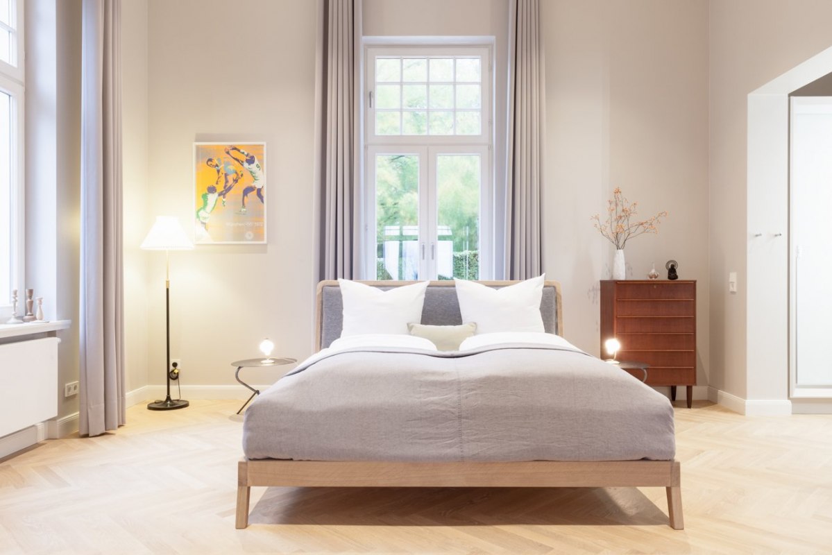After a busy day, just put your feet up and dream of the next evening adventure. // © OSTKÜSTE Apartments GmbH After a busy day, just put your feet up and dream of the next evening adventure. // © OSTKÜSTE Apartments GmbH