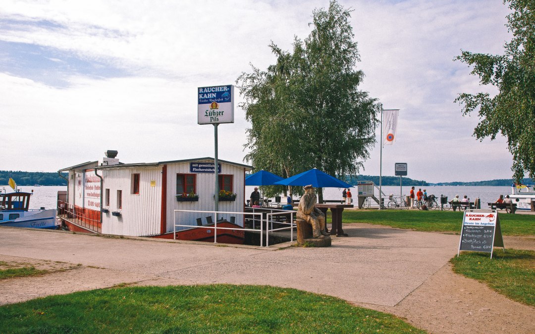 raeucherkahn_waren_00001, © Fischräucherei Rösing GmbH