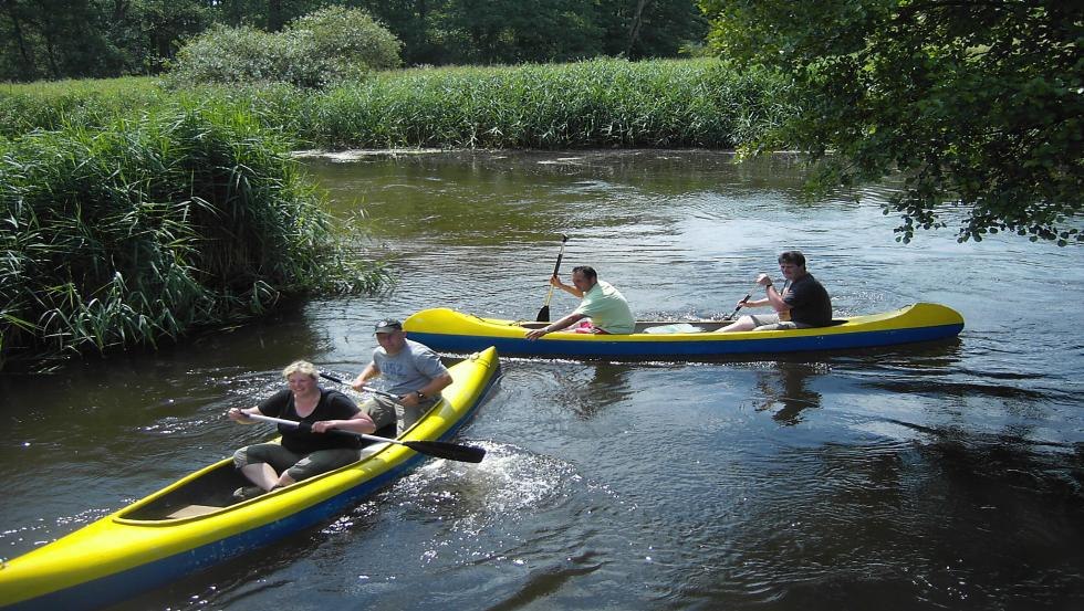 Kanoën op de Warnow, © Abenteuer in Mecklenburg-Vorpommern
