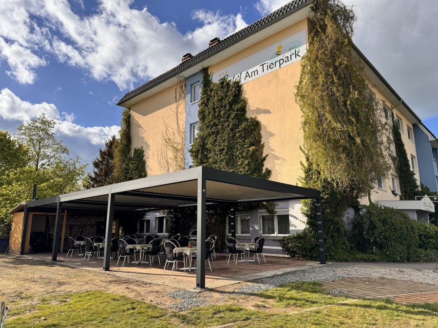 Taras z widokiem na zewnątrz, © Hotel_Am_Tierpark_J.Hertzsch