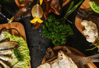 Gro&szlig;es Fischbuffet 2026 // &copy; www.freepik.com