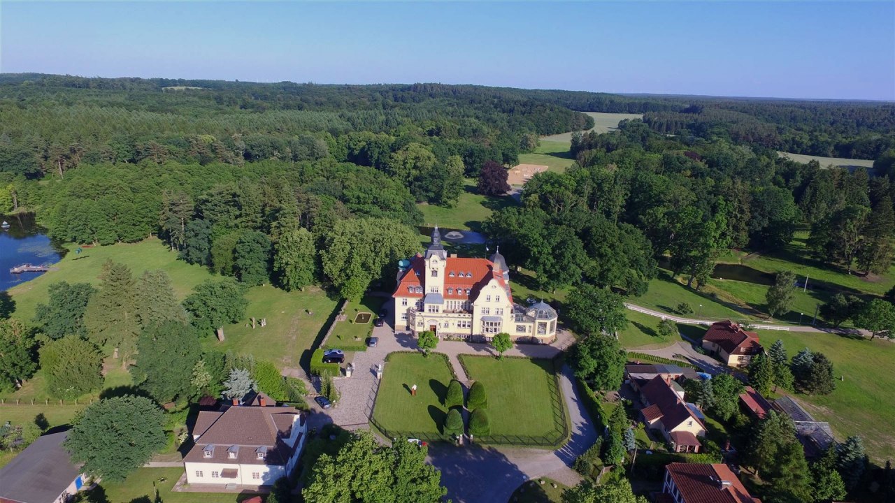 Castle Hotel Wendorf // &copy; DE
