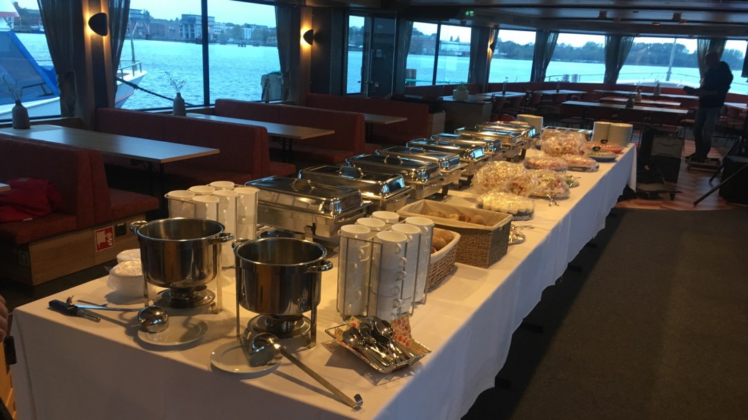 View into the restaurant of the "Rostocker 7"., © Rostocker Flotte/Olaf Schütt