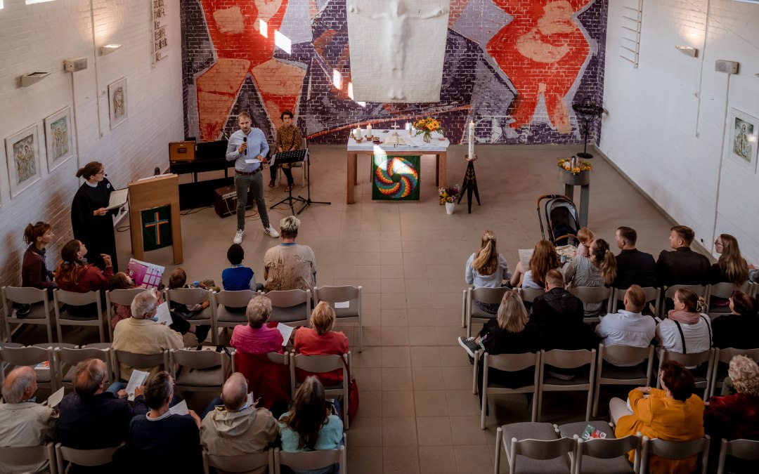 Interculturele kerkdienst_1, © ev.-luth. Friedensgemeinde