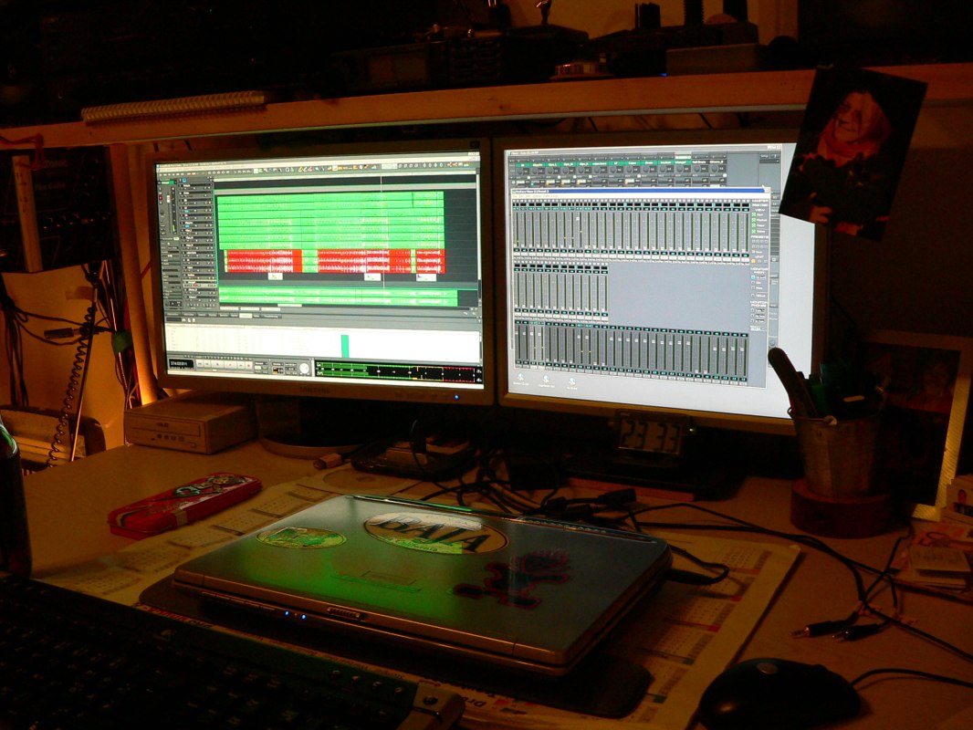 At work, © Joerg Nassler At work, © Joerg Nassler