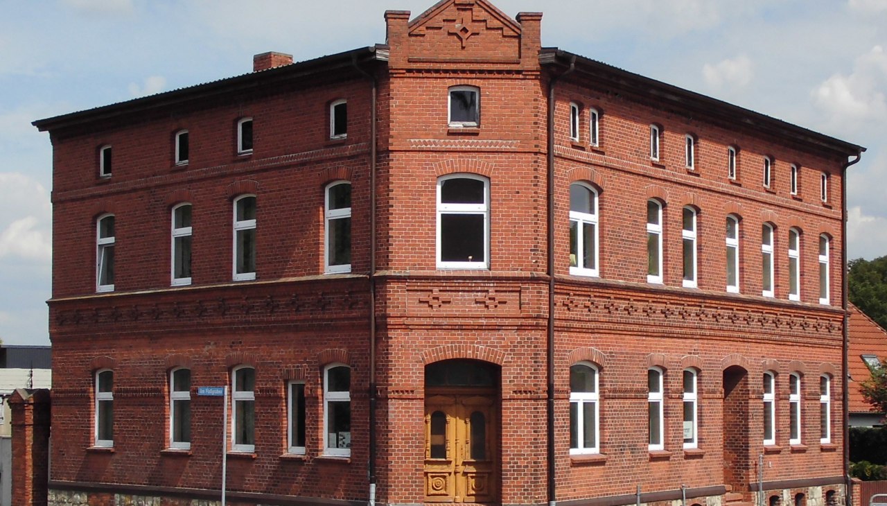 Het pension ligt direct aan het Elbe-fietspad., © Ulrike Lüth Het pension ligt direct aan het Elbe-fietspad., © Ulrike Lüth