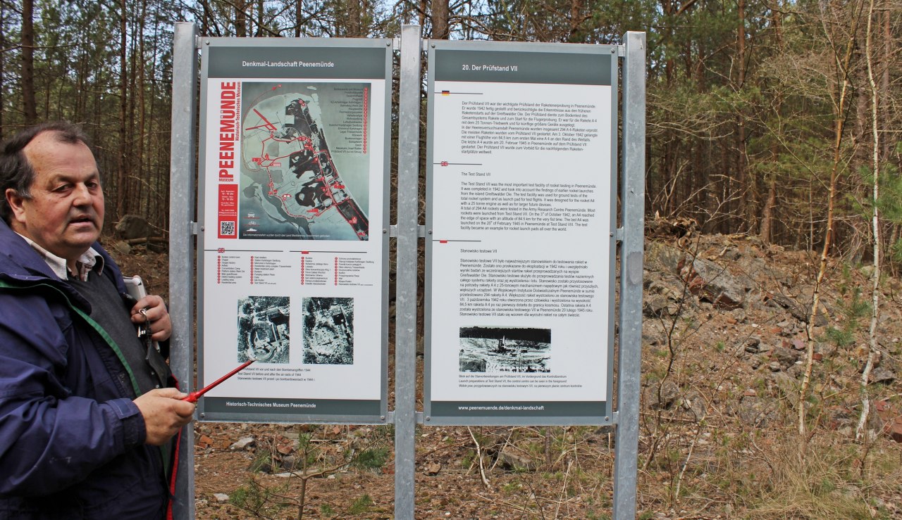 © Historische Rundfahrt Peenemünde.JPG © Historische Rundfahrt Peenemünde.JPG