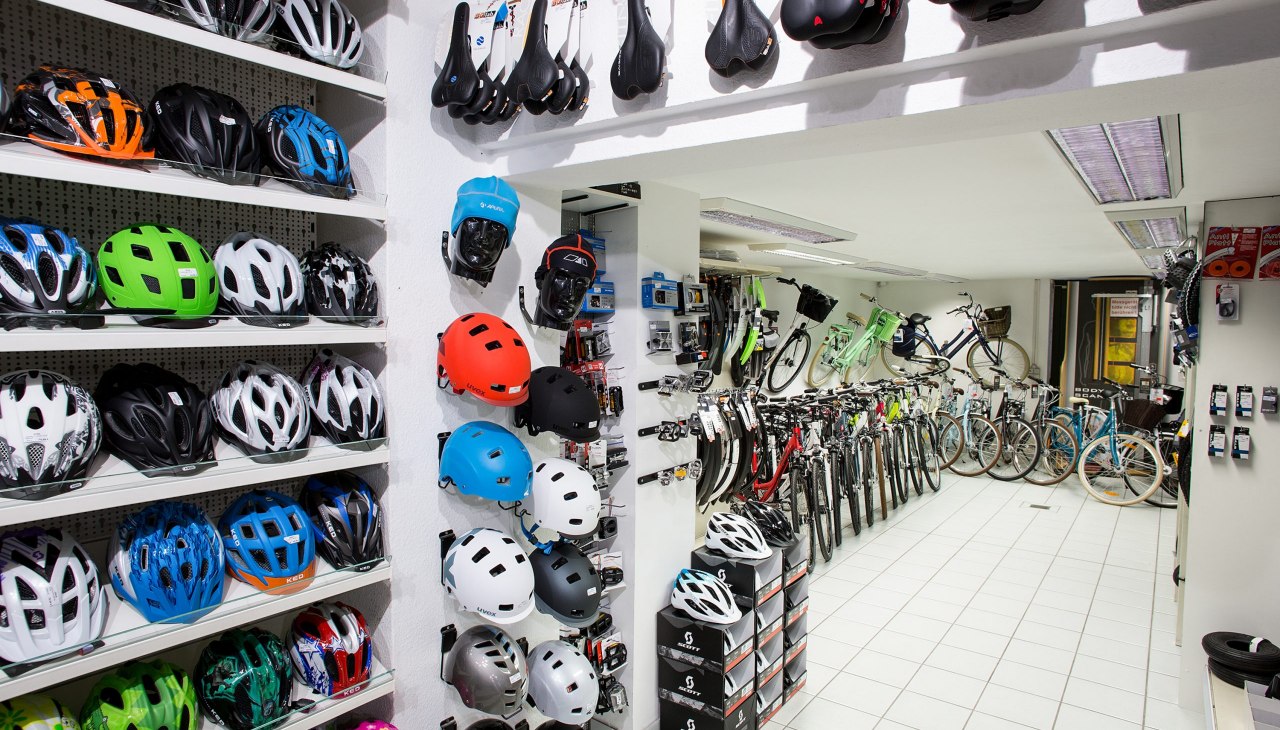 fahrradladen-waren-mueritz-fahrradzubehoer, © Zweirad Karberg