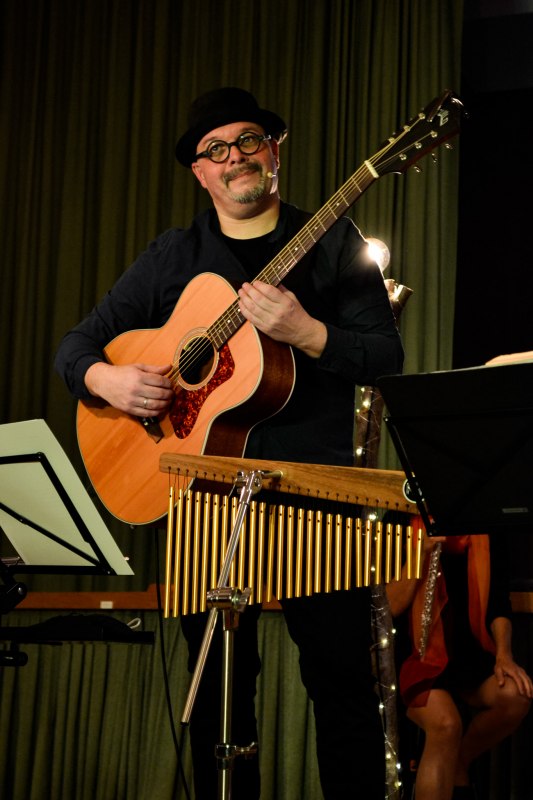 &copy; Matthias H&uuml;bner