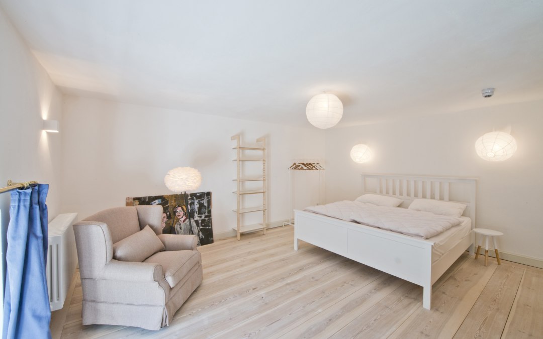 Slaapkamer in de Deense flat in Kasteel Retzow, © DOMUSImages