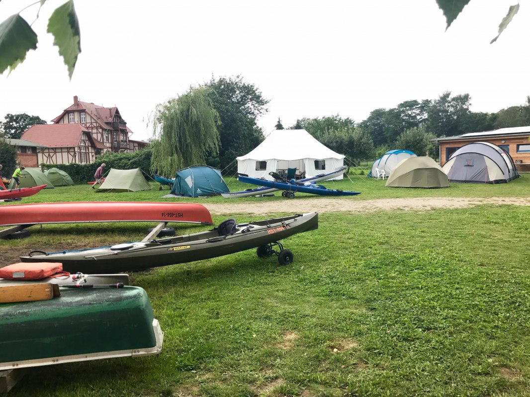 Camping site on the Peene, © Christa Labouvie Camping site on the Peene, © Christa Labouvie