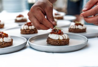 Fijne keuken direct van de Feuerring // &copy; Stefan Pocha