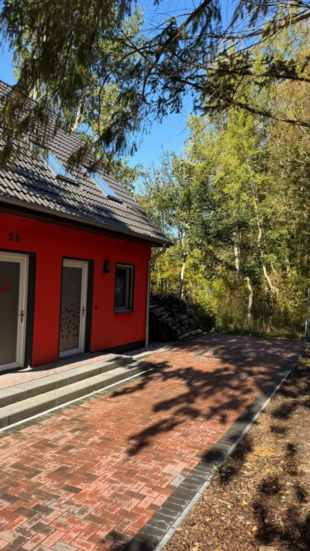 The outdoor area of the Red Kite Resort is a place where nature, peace and relaxation come together. // © Red Kite Resort The outdoor area of the Red Kite Resort is a place where nature, peace and relaxation come together. // © Red Kite Resort
