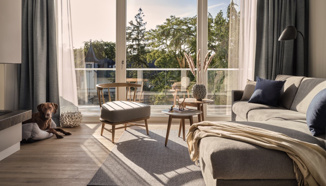 Hotel the breeze - living example, &copy; Steve Herud